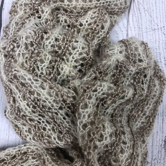 apt9, infinity scarf & 2 Charlotte Russe beanies - Picture 4 of 5